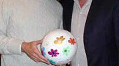 Abramovici sfideaza criza: A lasat bacsis de 7.000 $ la o masa