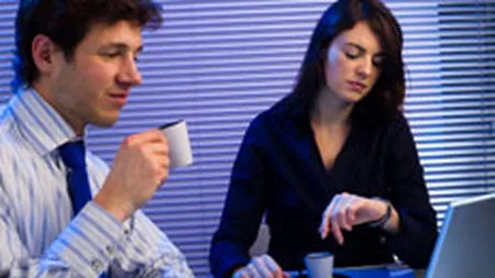 Eurostat: Romanii au lucrat cu 20 de minute pe sapatamana mai putin in T2