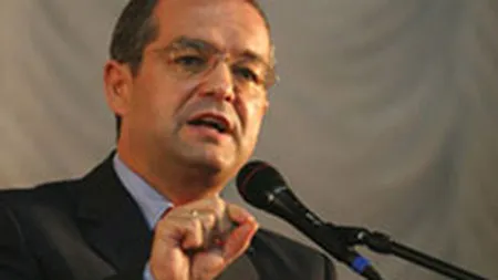 Boc: Sunt semne de crestere, dar redresarea economica completa necesita o perioada indelungata