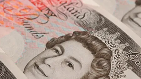 Marea Britanie ramane in recesiune: Economia a scazut cu 0,3% in T3