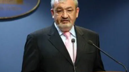 Vladescu la audieri: Politica salariala va fi restrictiva pentru cel putin trei ani