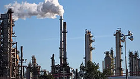 Rusia a oprit livrarile de petrol catre rafinariile din Belarus