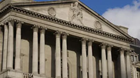Banca Angliei mentine dobanda cheie la minimul de 0,5% pentru a 11-a luna consecutiva