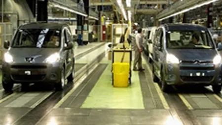 Angajatii Peugeot au renuntat usor: 5.700 de plecari voluntare, fata de tinta de 3.550