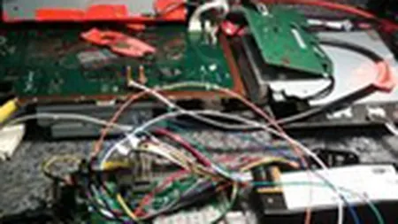 Un hacker de 20 de ani ar putea intra in istorie ca primul care a \spart\ consola PlayStation 3