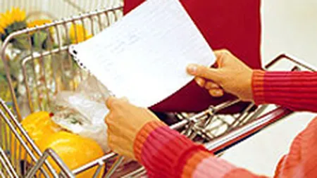 GfK: Romanii nu au cumparat mai putin in 2009, ci doar mai rar