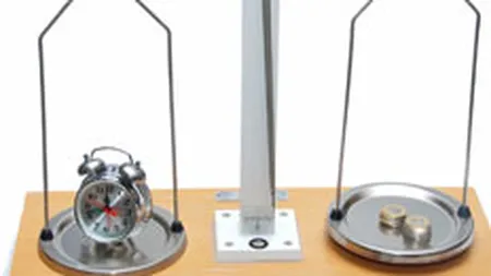 CE vrea sa amane pentru 2012 termenul limita pentru reducerea deficitului Romaniei sub 3% din PIB