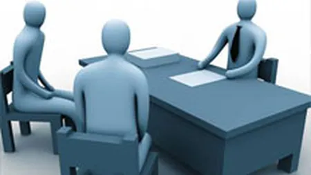 Cercul vicios al firmelor cu pierderi: Ca sa ia credit, trebuie sa vina cu bani de acasa