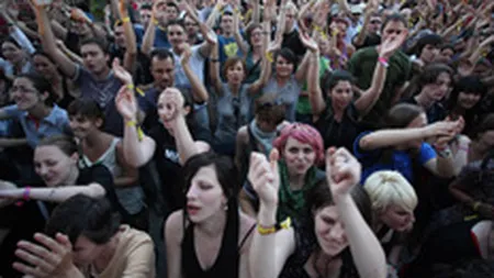 Criza anuleaza cel mai mare festival de muzica din Romania: B\'estfest 2010 nu va mai avea loc