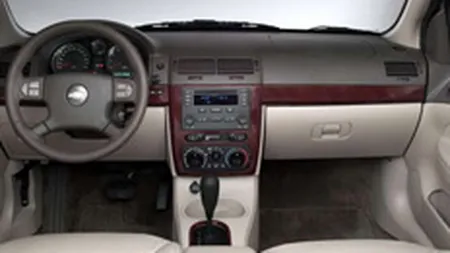 GM recheama 1,3 milioane de masini pentru defectiuni la servodirectie