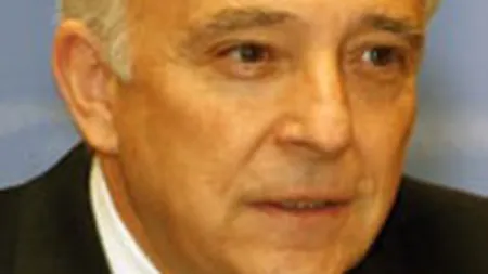 Isarescu: Degeaba vreti pensii mai mari, pentru ca ar urma cresteri de preturi si toti banii in plus ar fi inghititi