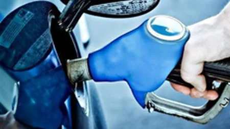 S-au inteles sa creasca preturile la benzina? AOAR vede un cartel al benzinarilor, Concurenta cauta probe