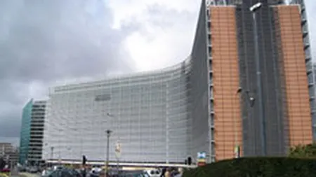 Comisia Europeana propune o taxa \de criza financiara\ pentru bancile in UE