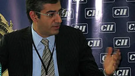 Director de holding indian: Daca faci afaceri in India, te descurci oriunde. Cum te formeaza pentru afaceri birocratia si coruptia