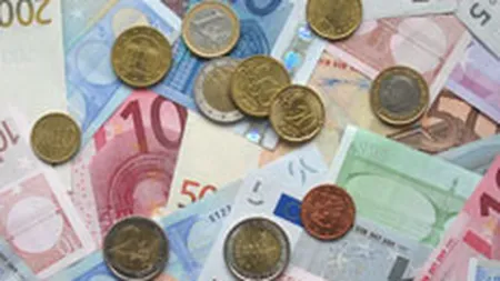 Ministrii de Finante din zona euro nu exclud necesitatea unor credite de 90 mld. euro pentru Grecia