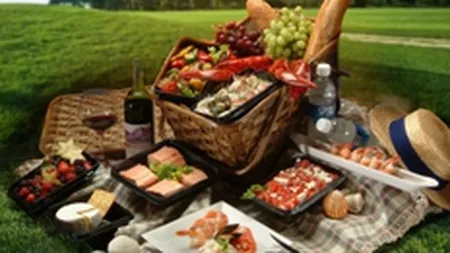 44% dintre romanii care pleaca la munte sau la mare de 1 Mai vor cheltui mai mult decat anul trecut