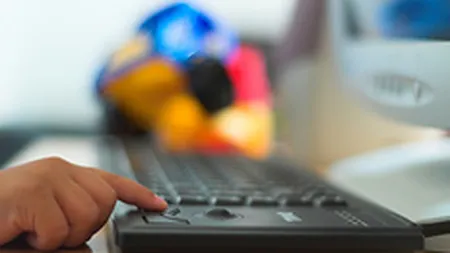 Studiu: Circa 94% din manageri cred ca presa care nu va avea continut online va pierde