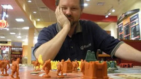 Piticot \da noroc\ cu bancherii din Monopoly: Jocurile de societate, sau cum fugi de consola video