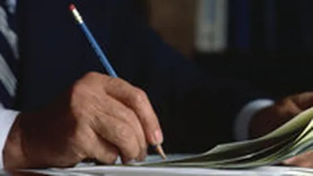 CE: Romania a indeplinit \in linii mari\ conditiile asumate pentru imprumutul de la UE