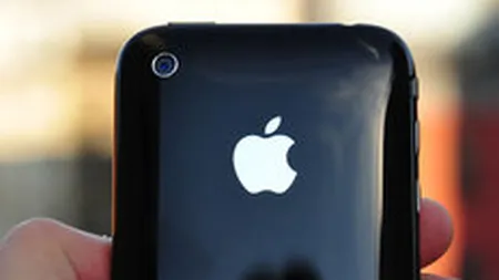 Fotografiezi codul de bare cu iPhone-ul si compari cu preturile aceluiasi produs din alte magazine