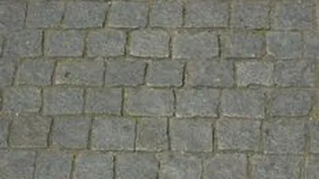 Restrictii auto in zona Aviatorilor: Soferii vor scapa de piatra cubica