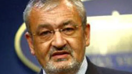 Vladescu: Secretarii de stat si membrii cabinetelor acestora nu mai au voie sa faca parte din CA si AGA