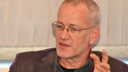 Seful demis al SRTv trage Parlamentul de maneca: Contractul blocat cu NBC ne-ar putea aduce pierderi de milioane de euro