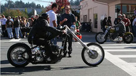 200 de motociclete defileaza astazi pe strazile din Constanta si Mamaia