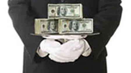 Cum sunt furati banii bancilor cu acte false si apeluri telefonice deviate, la care raspund puscariasi