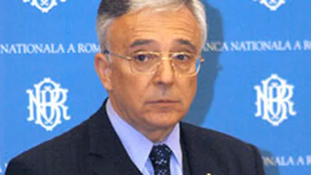 Isarescu: Dezbaterile economice sunt caracterizate de trivialitate. Situatia trebuie sa inceteze