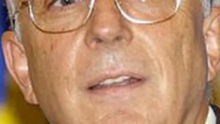 Firmele, criticate de guvernatorul BNR ca nu inteleg reforma fiscala: \Ele vor stimulente, facilitati si cat mai multe exceptii la plata\