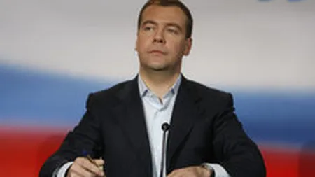 Medvedev: Rusia vrea ca rubla sa devina moneda pentru constituirea de rezerve valutare