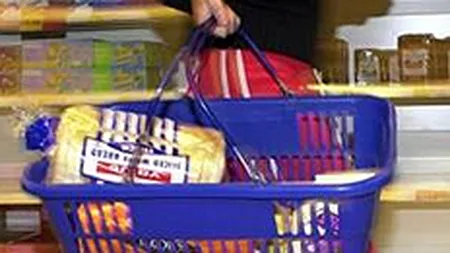 Afaceri de criza: Magazinele de cartier reiau vanzarile pe datorie