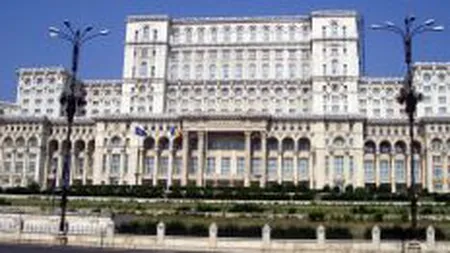 Un tur complet al Palatului Parlamentului va costa 45 de lei