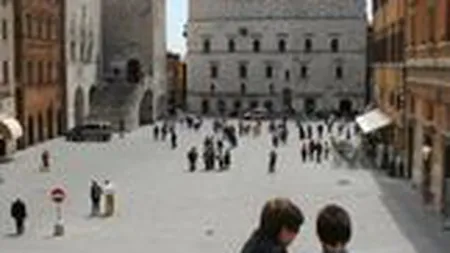 Greva italienilor fata de planul de austeritate a afectat transportul public si traficul aerian din Peninsula