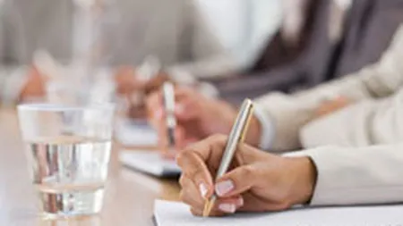 Goana dupa joburi: Romanii isi pun speranta in cursurile de specializare