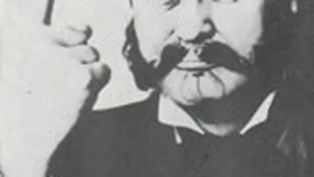 Romania, ca in Caragiale: Se scumpeste, ba nu. TVA creste, leul cade. A vazut cineva reforma?