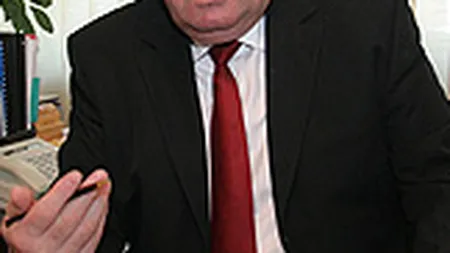 Tampiza, Lukoil: Romanul mai bine nu mananca decat sa nu mearga cu masina