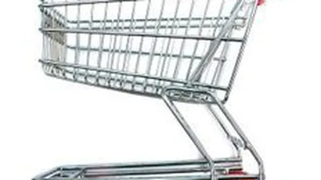 Retailerii anunta masuri de compensare a cresterii TVA la 24%
