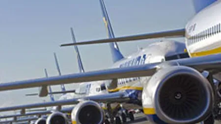 Culmea low cost-ului: Ryanair vrea sa introduca biletul de 5 lire pentru un loc in picioare