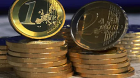 Cursul oficial a scazut joi la 4,2285 lei/euro