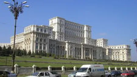 Terasa Parlamentului si o parte din subsol, deschise vizitatorilor incepand de vineri