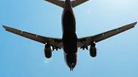 Piata de transport aerian din Romania, la jumatatea anului: Cererea a decolat, tarifele s-au prabusit