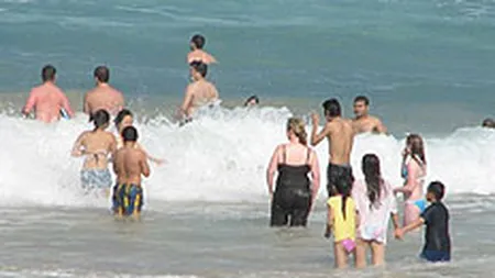 Cel mai aglomerat weekend: 120.000 de turisti s-au aflat pe litoral la finalul saptamanii trecute