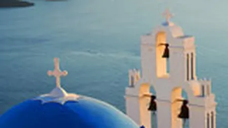 Hotelierii din Grecia au scazut tarifele cu 30%, in incercarea de a pastra turistii