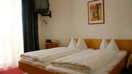 Numarul innoptarilor in structurile de primire turistica a scazut cu 3,7% in S1