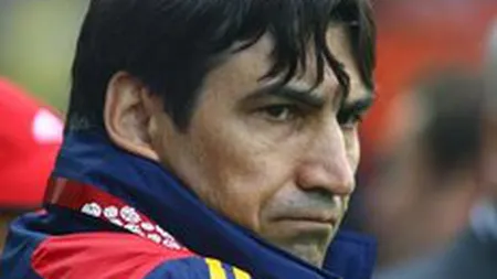 Becali: \Piturca si-a dat demisia. M-a anuntat ca pleaca cu tot staff-ul lui de la Steaua\. Vezi detaliile unui scandal de zeci de milioane de euro