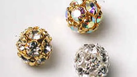 Drumul dintre doua statiuni bulgare va fi marcat cu vopsea care contine cristale Swarovski