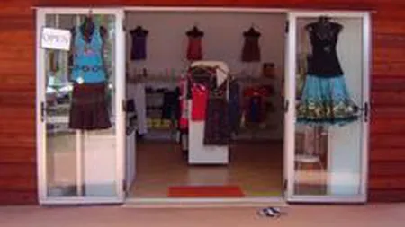 Studiu: Chiriile magazinelor stradale din Capitala au scazut cu 30-60% din 2008, urmeaza reduceri de 5-15%