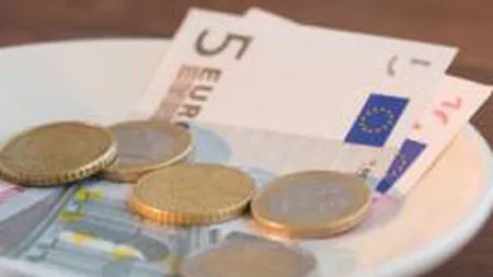 Cursul s-a mentinut marti la 4,2670 lei/euro